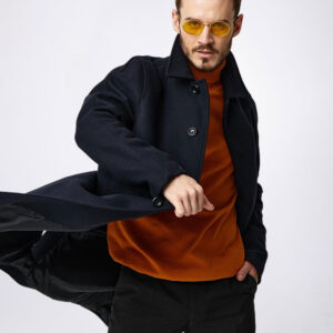 Trendy High-Waisted Jeans